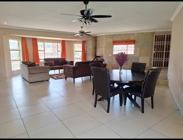 4 bed property for sale in SUIDEROORD